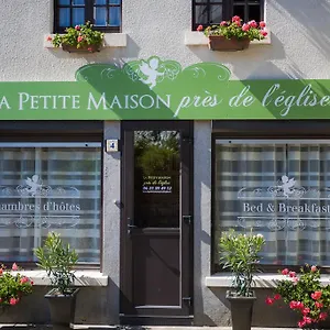 La Petite Maison Près De L'eglise Meillac